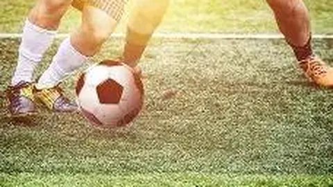 高云翔离婚后仍显父爱，携女亮相董璇餐厅